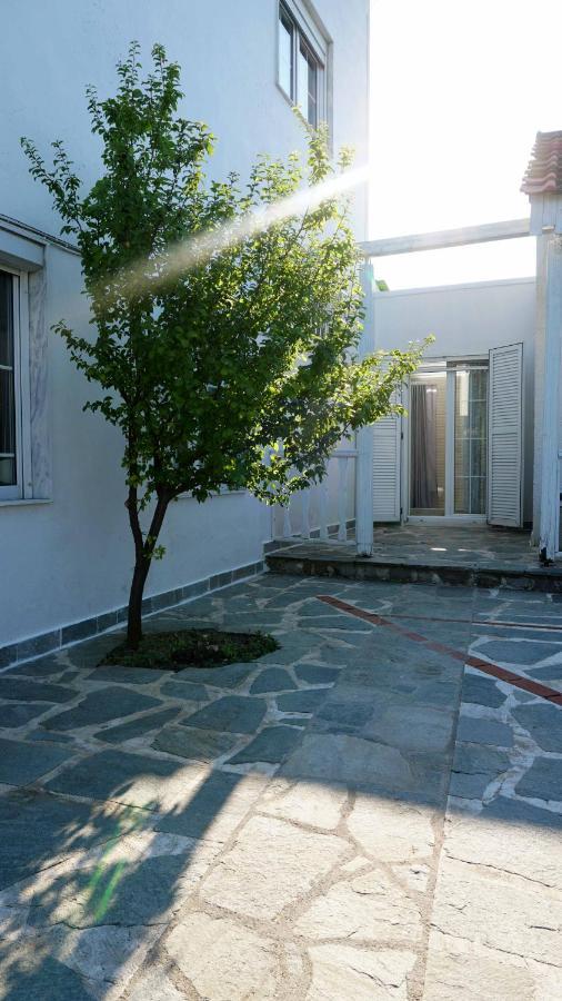 Villa Karras Vrasná Exteriér fotografie